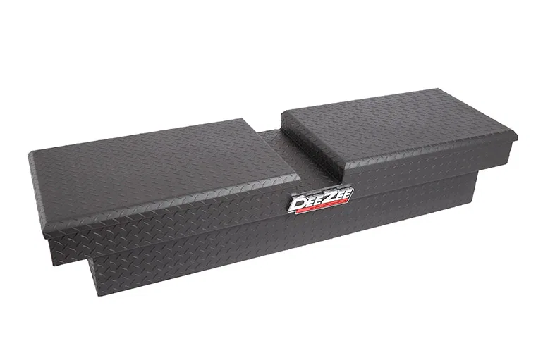 DZ10370TB – DEE ZEE Tool Box, Crossover Standard Gull Wing Diamond Tread Black Textured Powder Coated Aluminum 20 Inc...